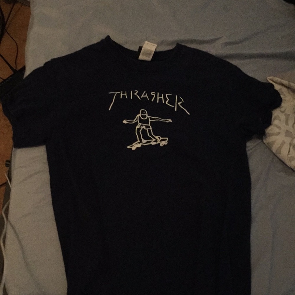 Thrasher shirt adult small